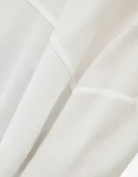 T-Shirt im Slim-Fit mit geripptem Stehkragen